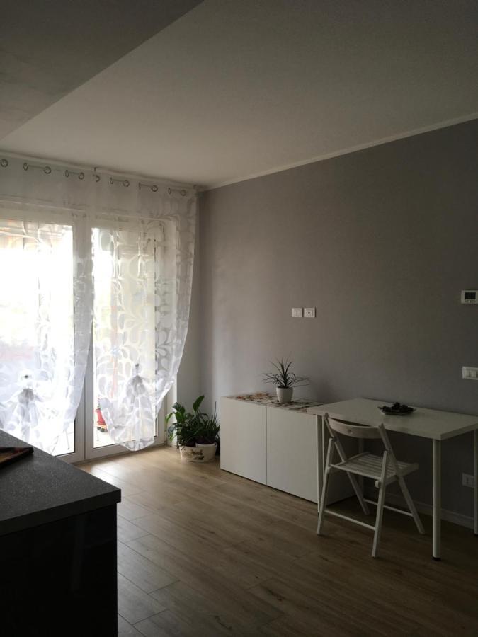 Appartamento Con Due Camere Da Letto E Free Park Verona Exterior foto